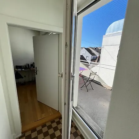 Center Rooftop Balcony-studio At Town Hall Appartement